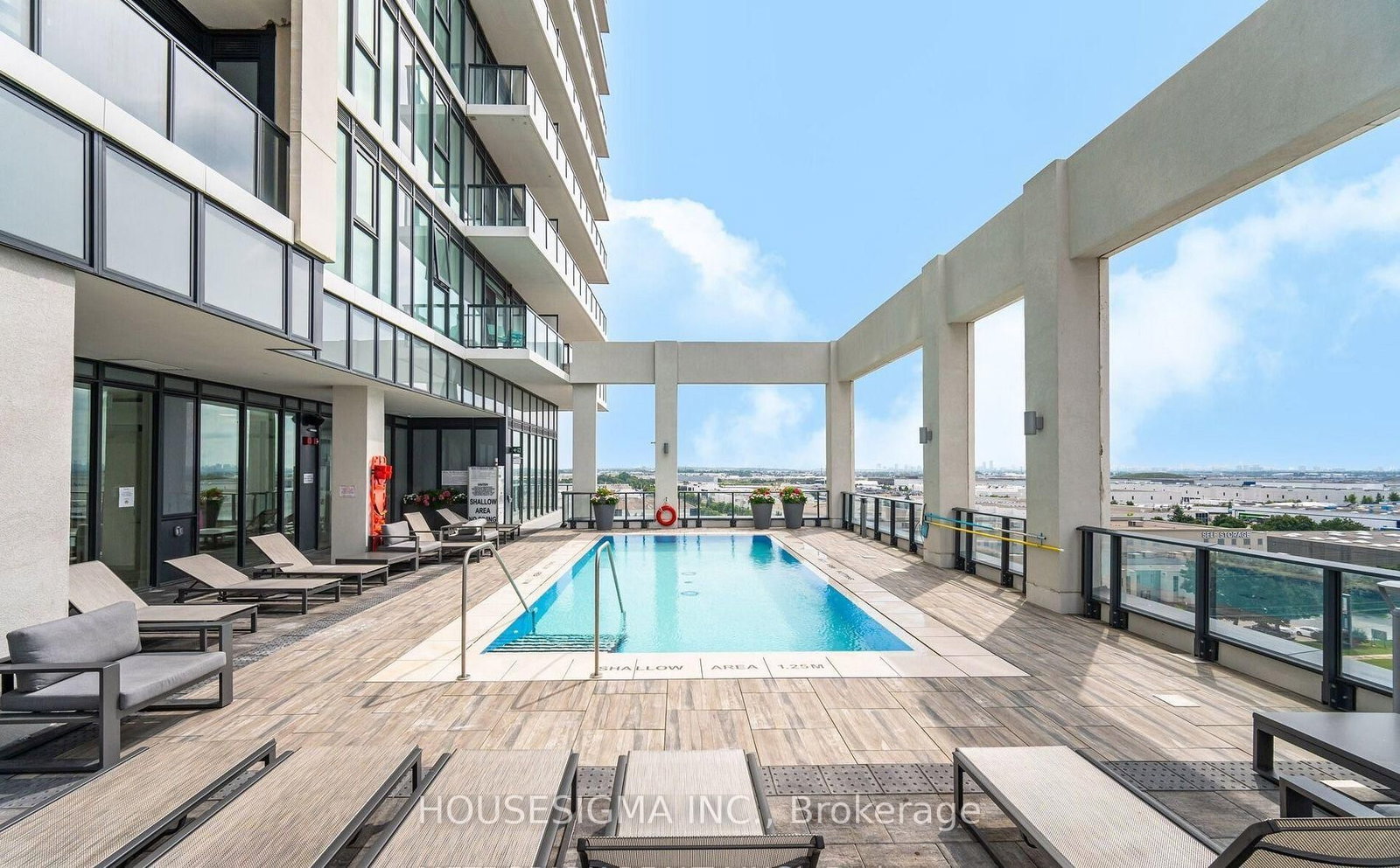 PH 218-9000 Jane St, Vaughan, view 25