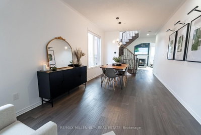 107 Horsedreamer Lane • Whitchurch-Stouffville, ON photo 2