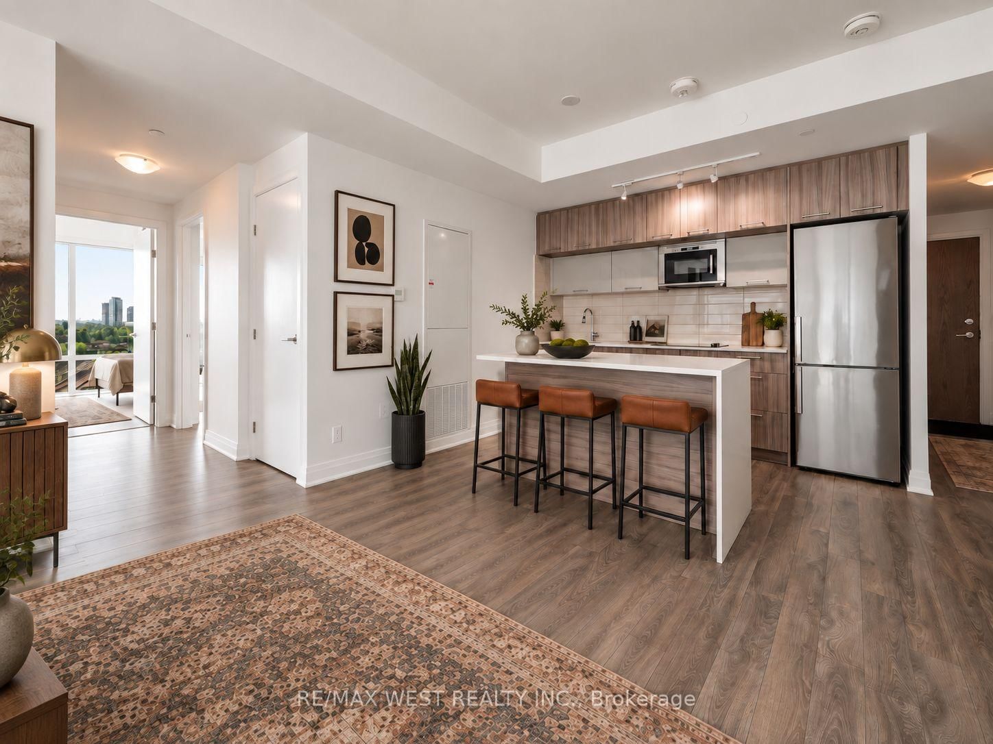 4800 Highway 7 • Vaughan, ON photo 3