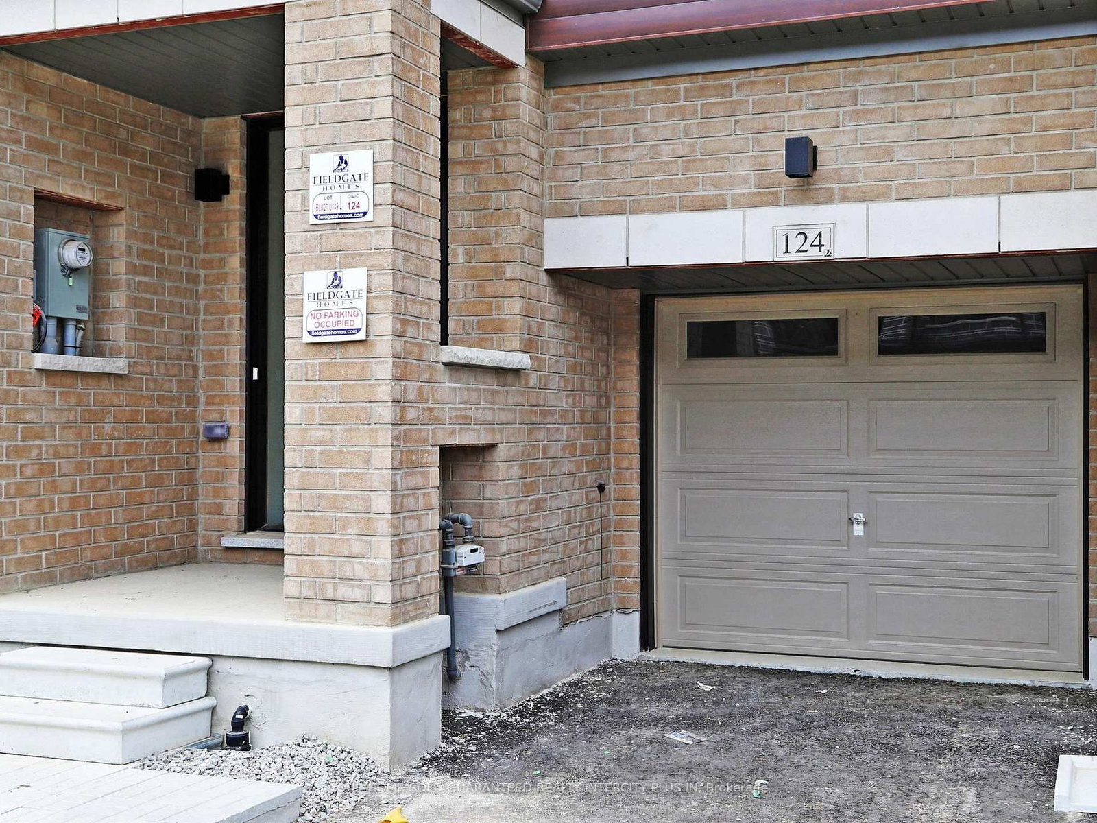124 Tennant Circle • Vaughan, ON photo 2