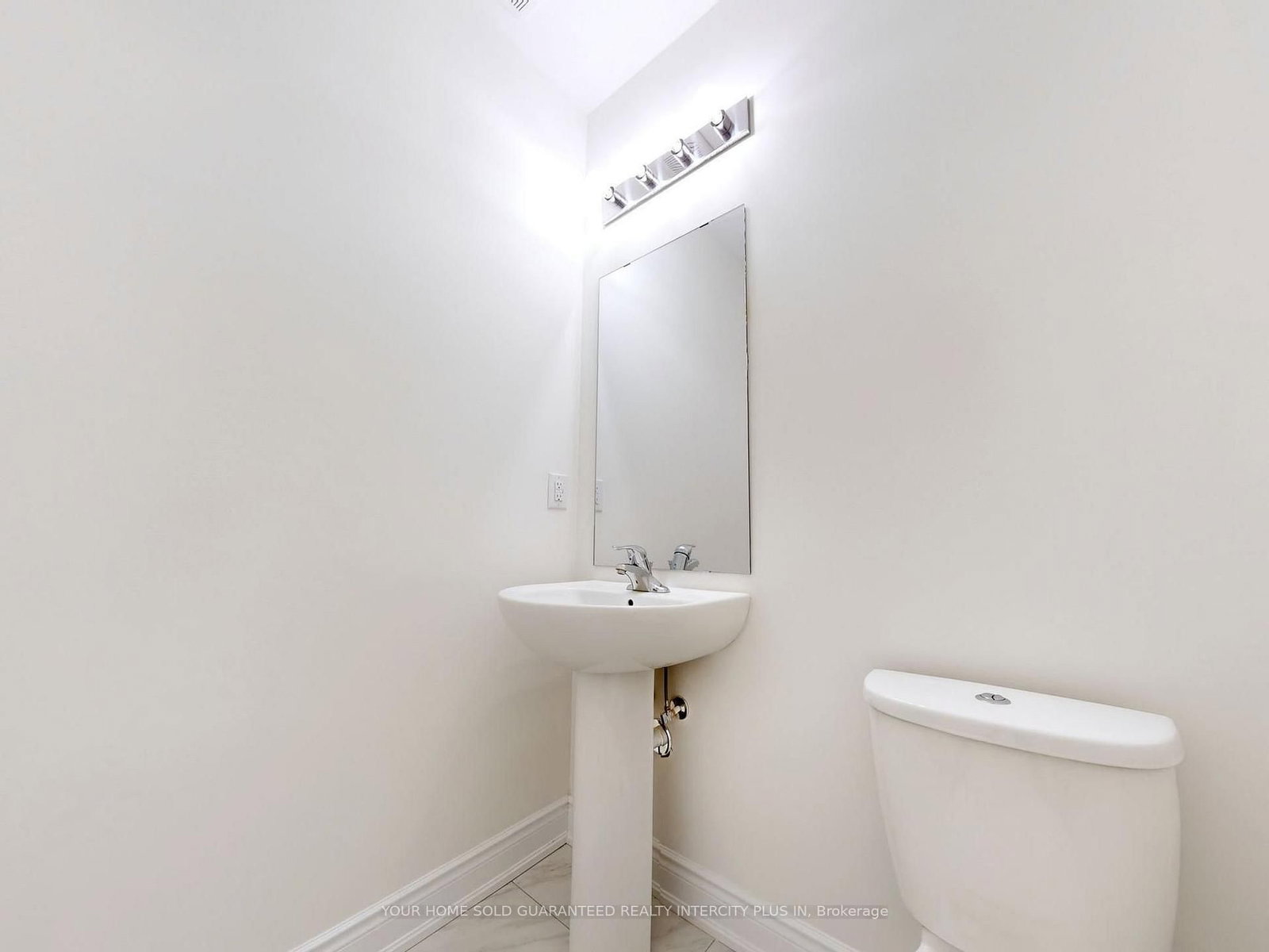 124 Tennant Circle • Vaughan, ON photo 26