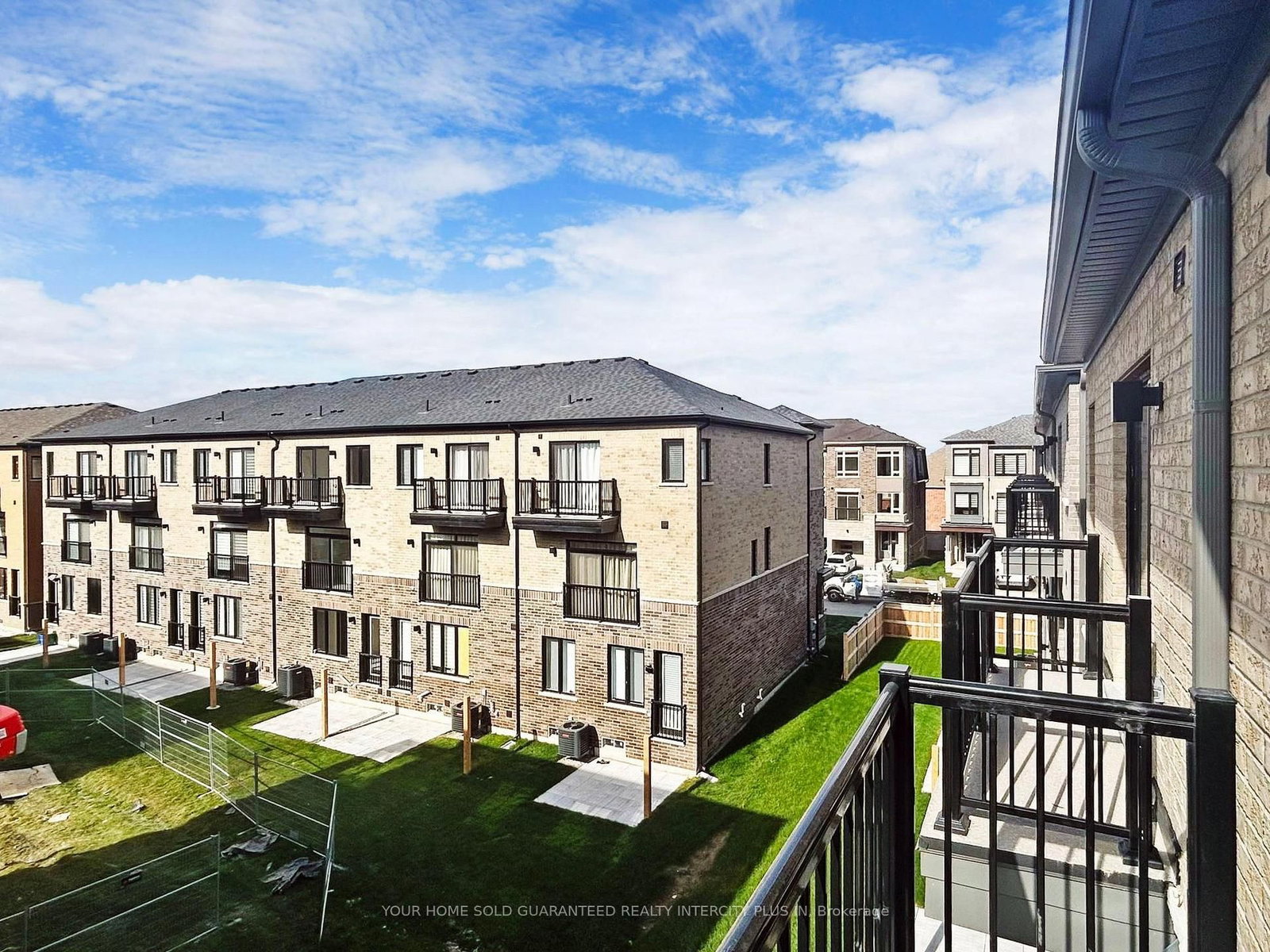 124 Tennant Circle • Vaughan, ON photo 48