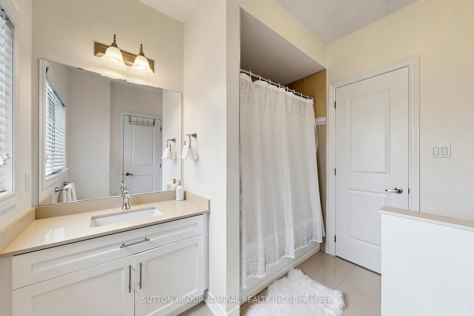 545 Clifford Perry Place • Newmarket, ON photo 29