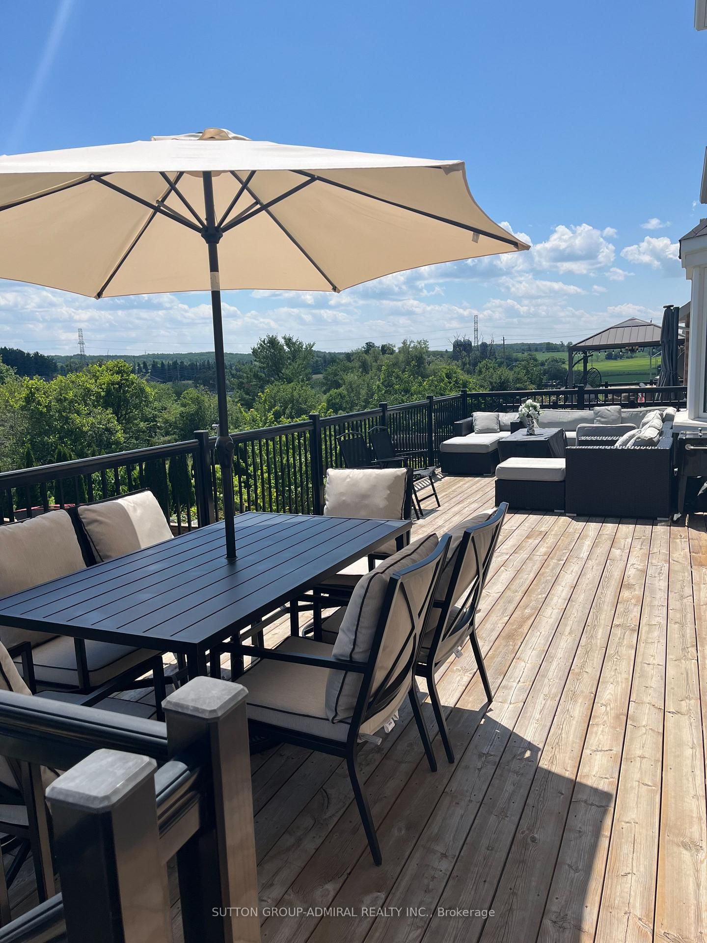 545 Clifford Perry Place • Newmarket, ON photo 42