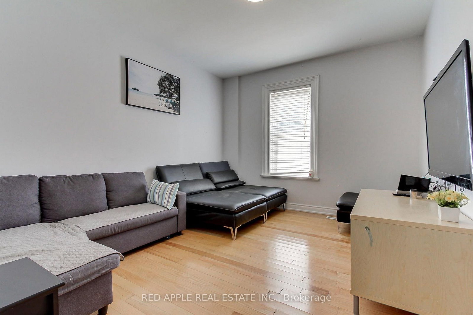 B1595 48 Highway E • Brock, ON photo 11