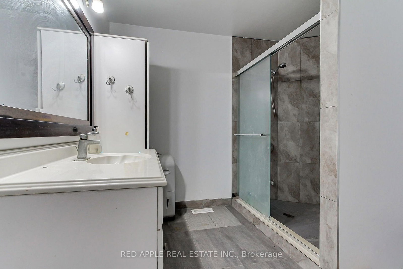 B1595 48 Highway E • Brock, ON photo 13