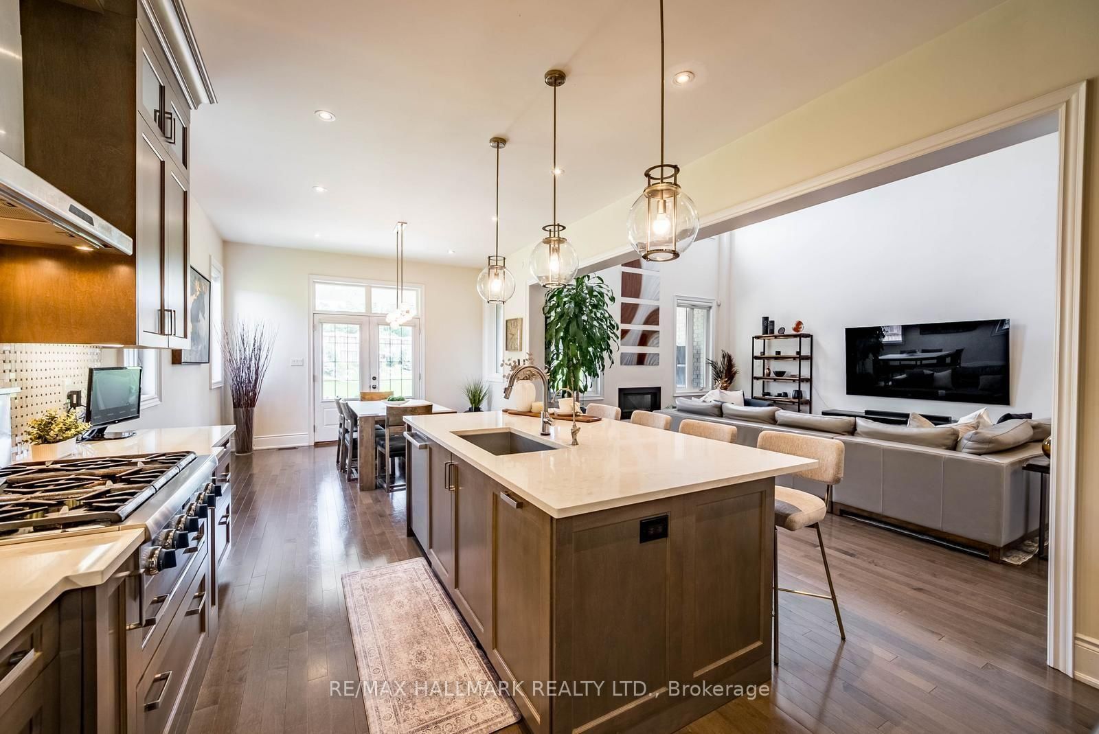 8 Kingstree Court • Whitchurch-Stouffville, ON photo 22