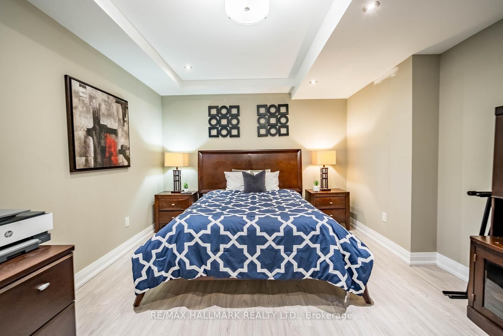 8 Kingstree Court • Whitchurch-Stouffville, ON photo 37