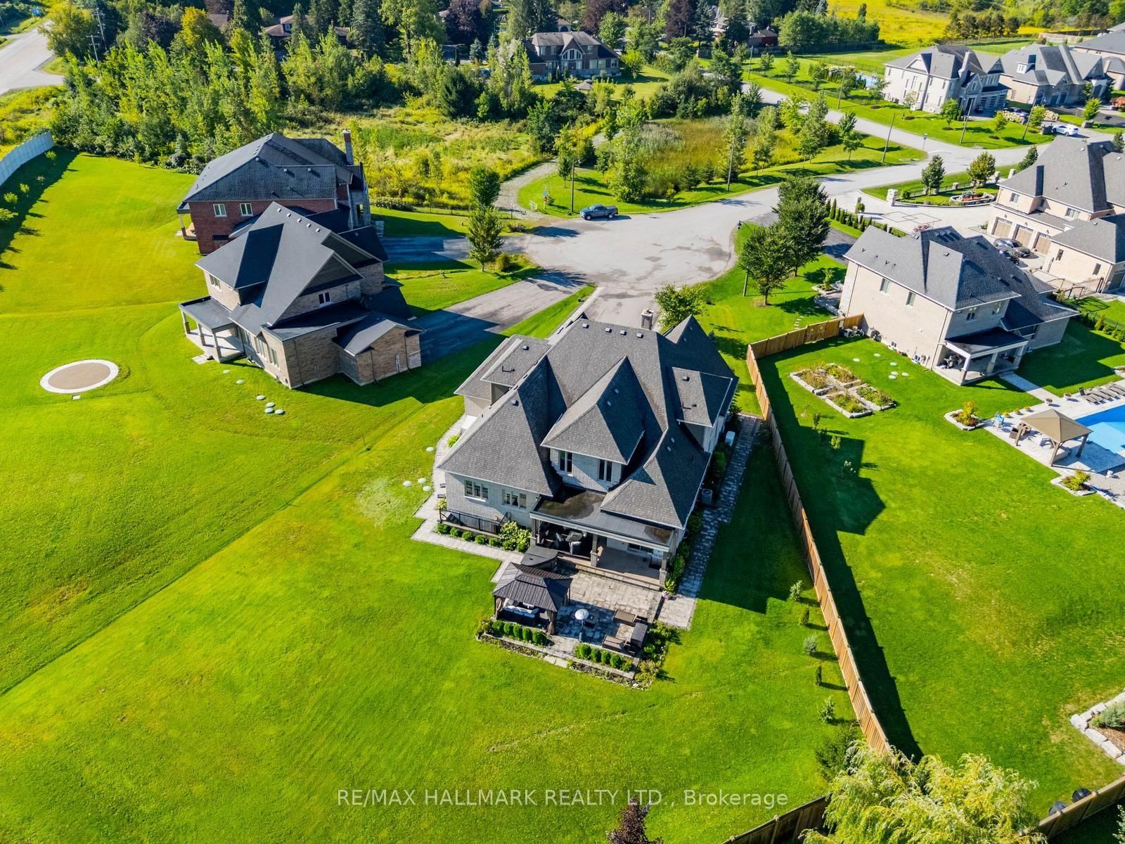 8 Kingstree Court • Whitchurch-Stouffville, ON photo 47