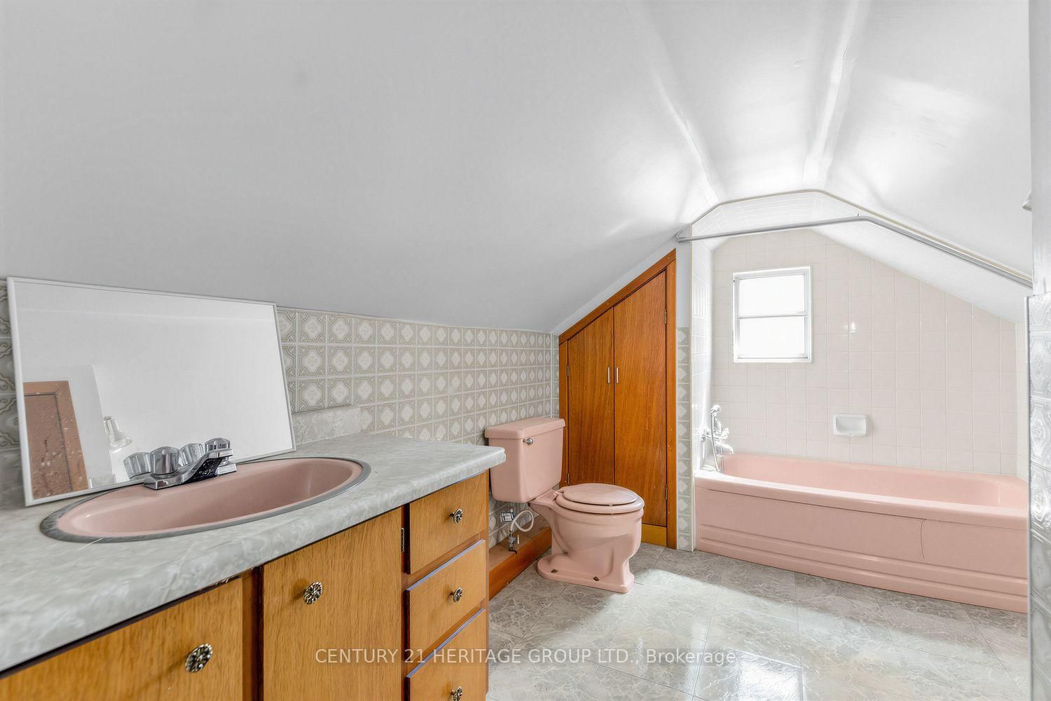 92 Kennedy Street E • Aurora, ON photo 30