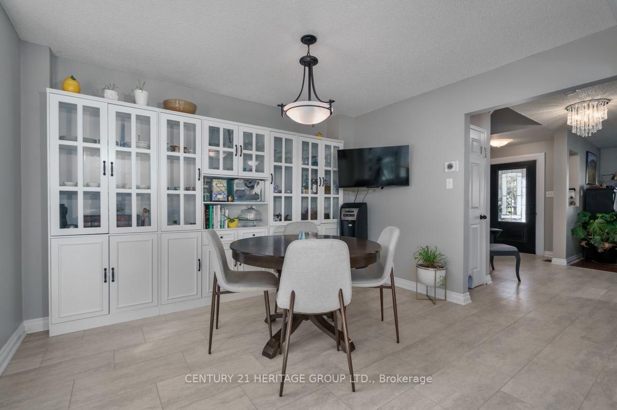 1919 Applewood Avenue • Innisfil, ON photo 10