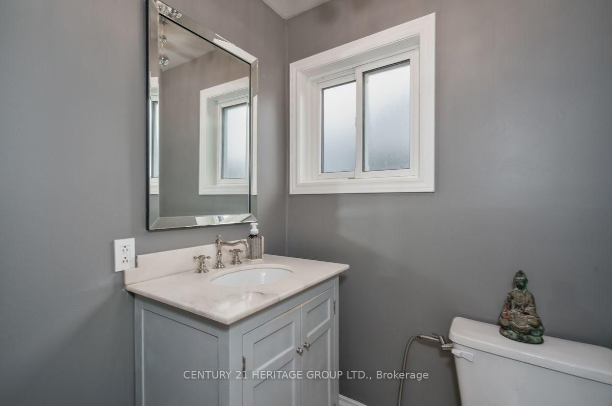 1919 Applewood Avenue • Innisfil, ON photo 11