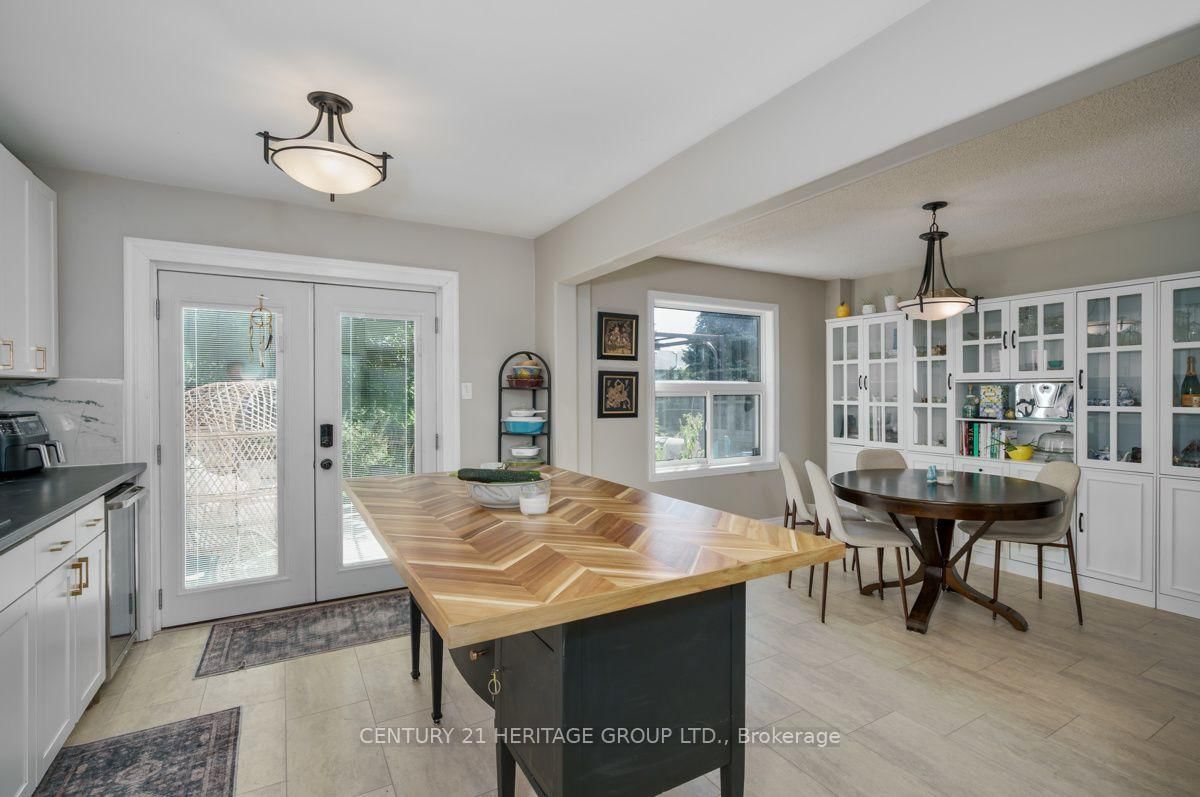 1919 Applewood Avenue • Innisfil, ON photo 7