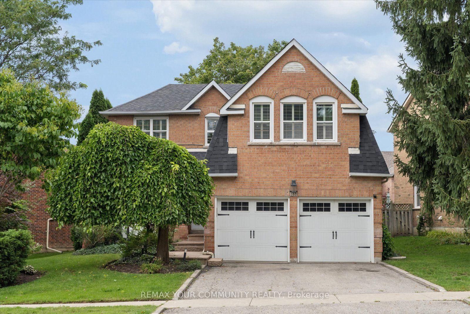 102 Edmund Seager Drive • Vaughan, ON photo 1