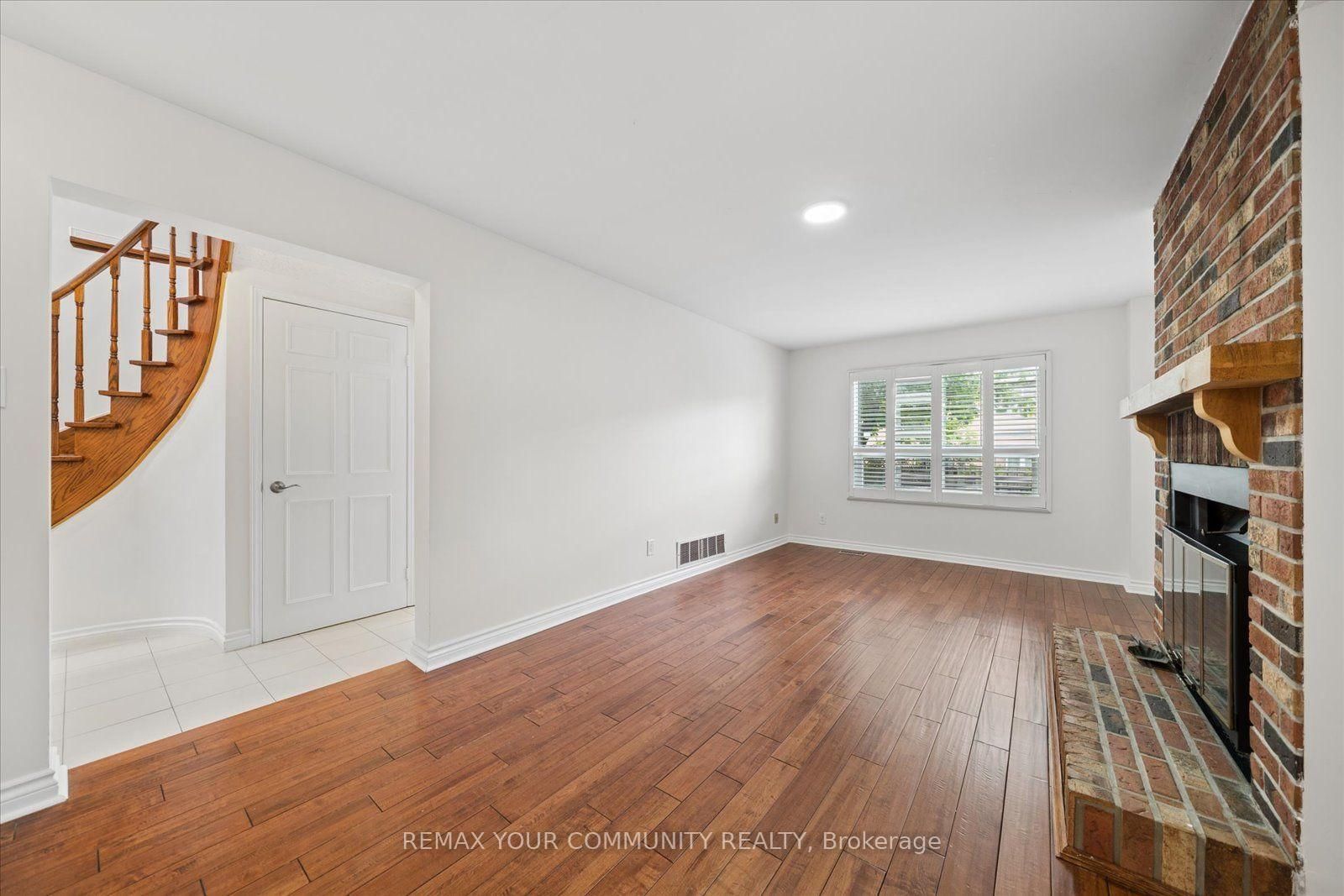 102 Edmund Seager Drive • Vaughan, ON photo 12