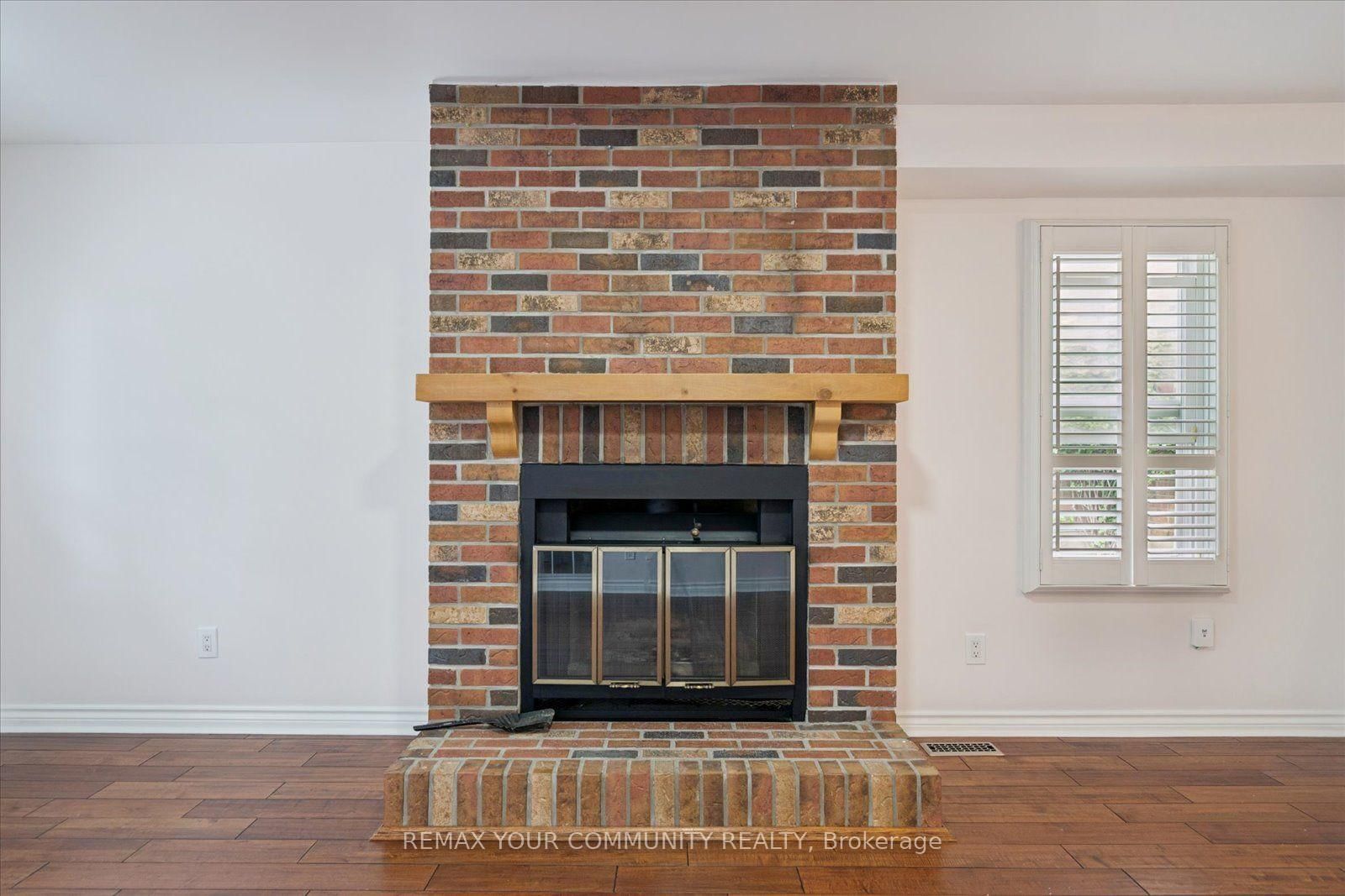 102 Edmund Seager Drive • Vaughan, ON photo 14