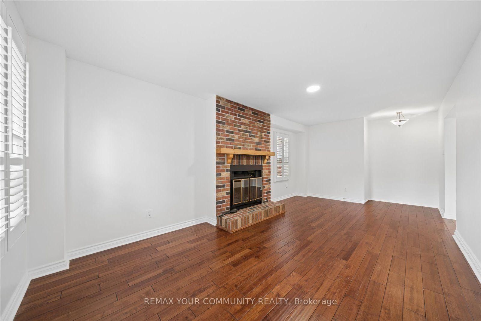 102 Edmund Seager Drive • Vaughan, ON photo 15