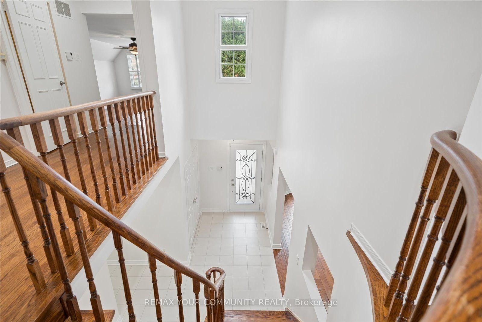 102 Edmund Seager Drive • Vaughan, ON photo 20