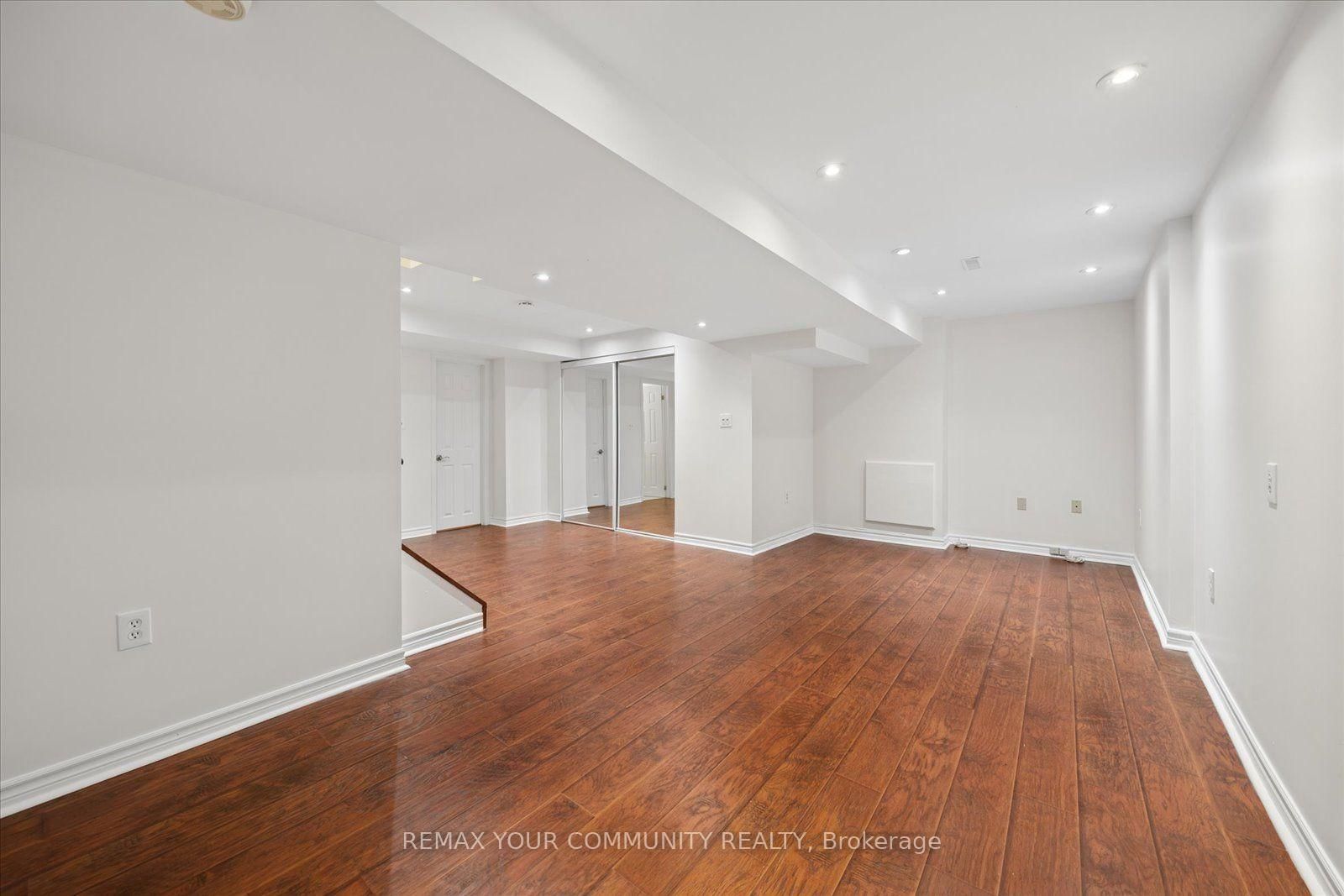 102 Edmund Seager Drive • Vaughan, ON photo 39