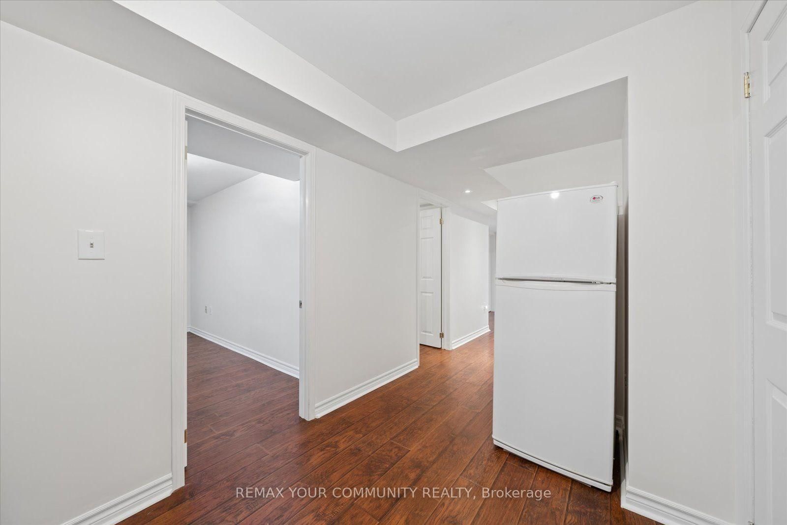 102 Edmund Seager Drive • Vaughan, ON photo 42
