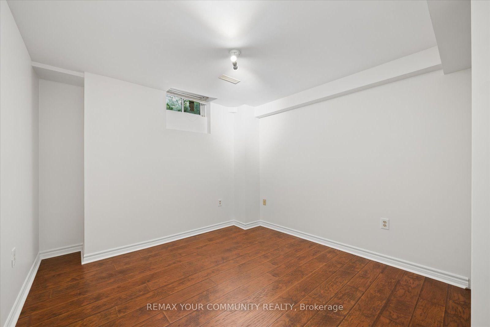 102 Edmund Seager Drive • Vaughan, ON photo 45