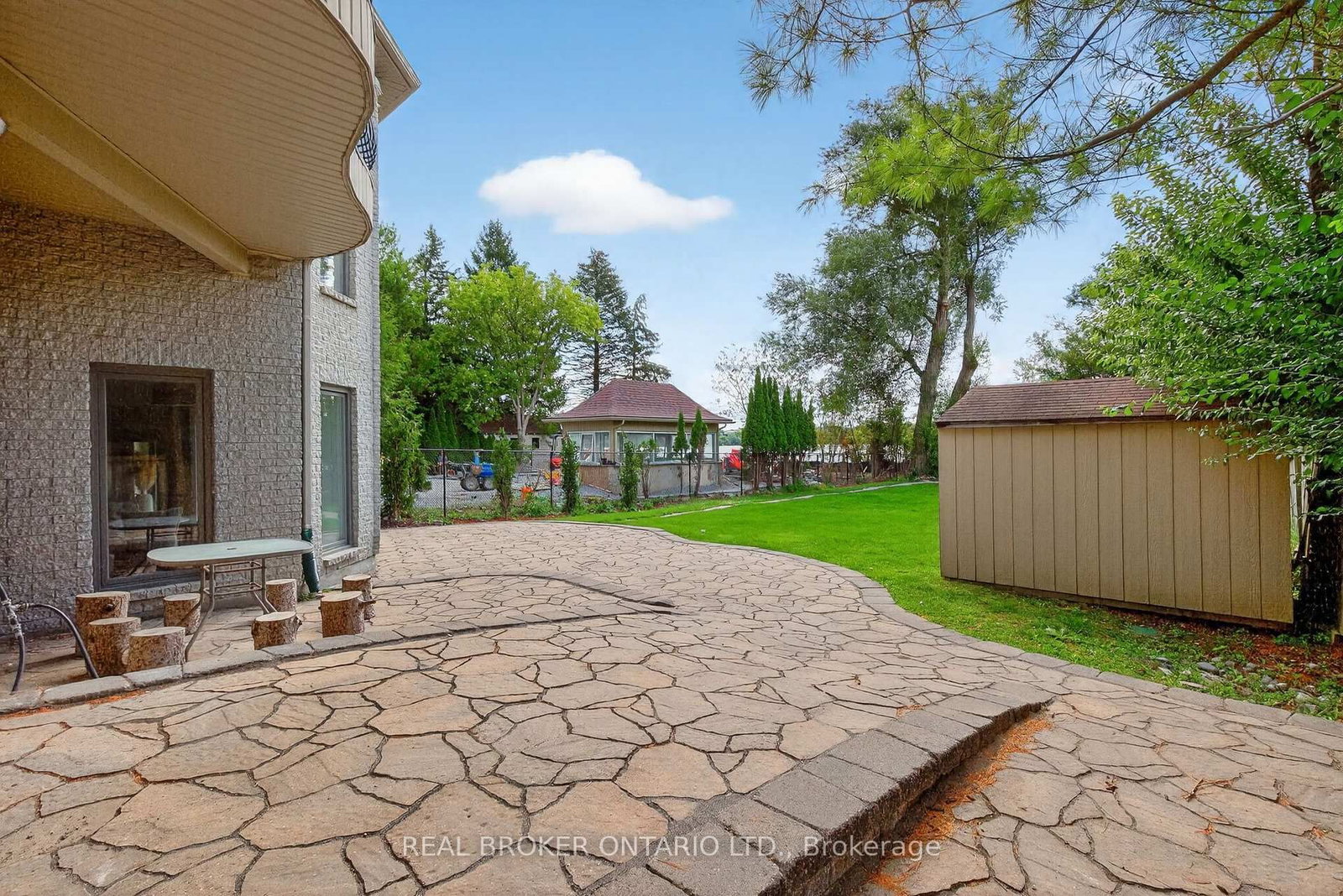 429 North Lake Road • Richmond Hill, ON photo 42