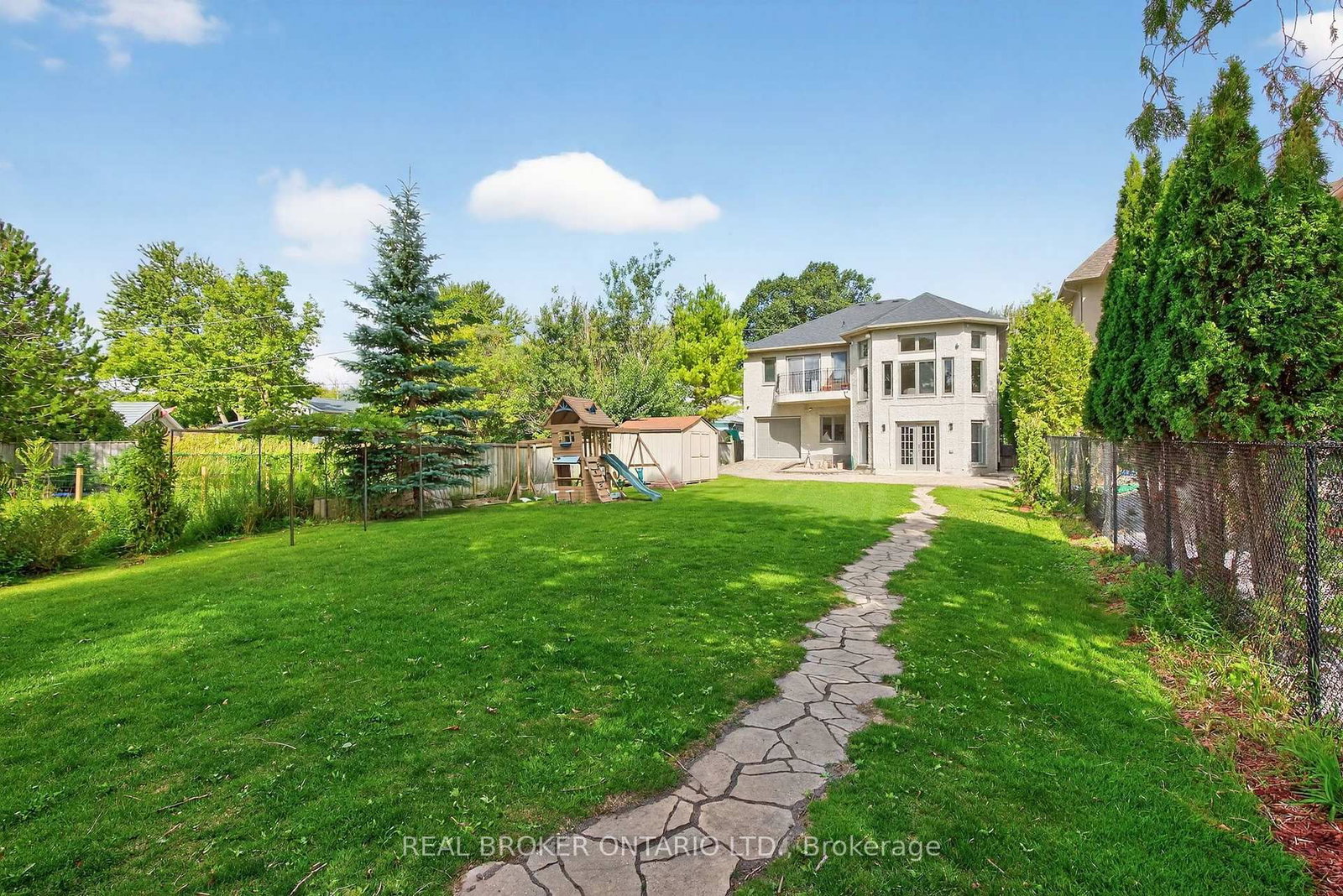429 North Lake Road • Richmond Hill, ON photo 44