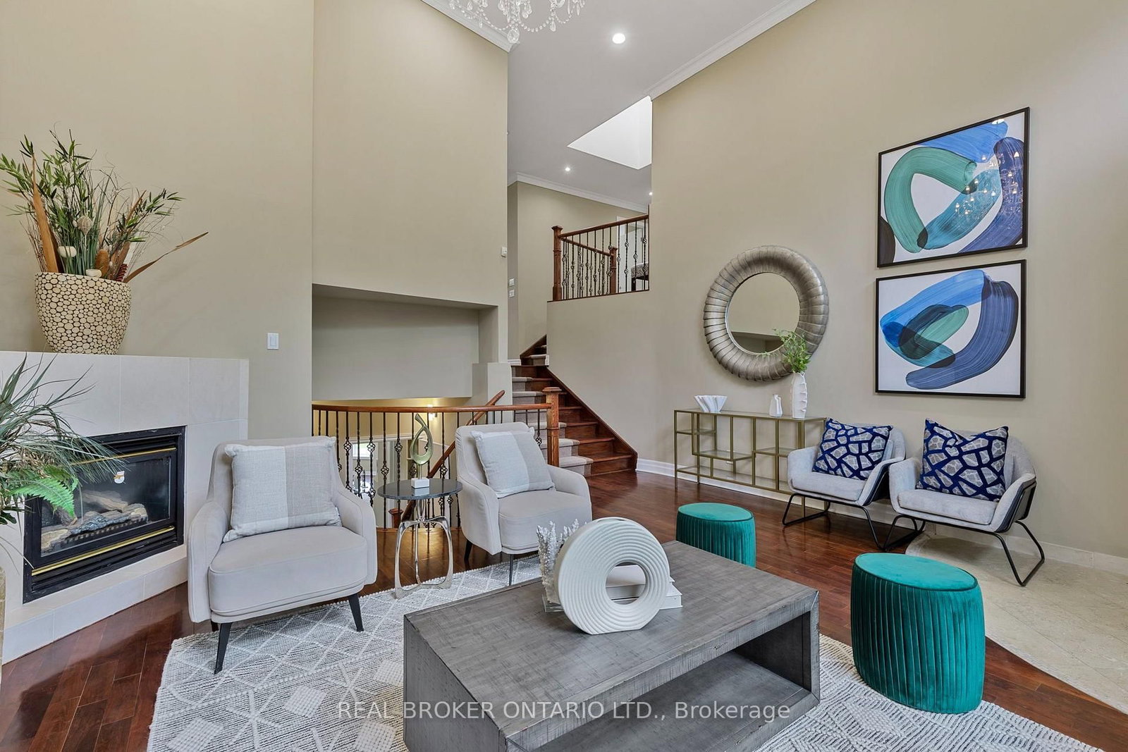 429 North Lake Road • Richmond Hill, ON photo 9