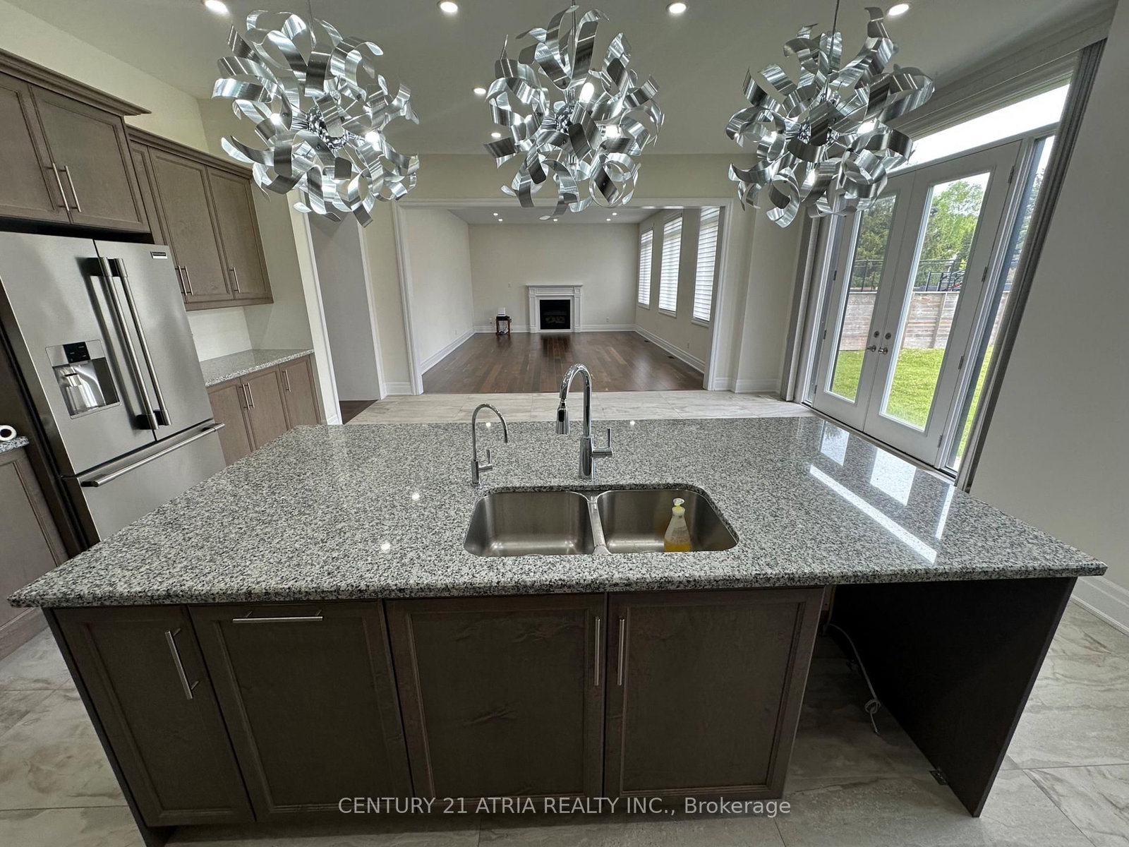 19 Mumberson Street • Innisfil, ON photo 11