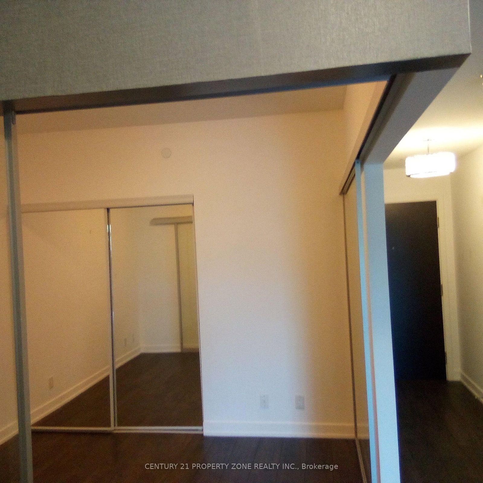317-6235 Main St, Whitchurch-Stouffville, view 5