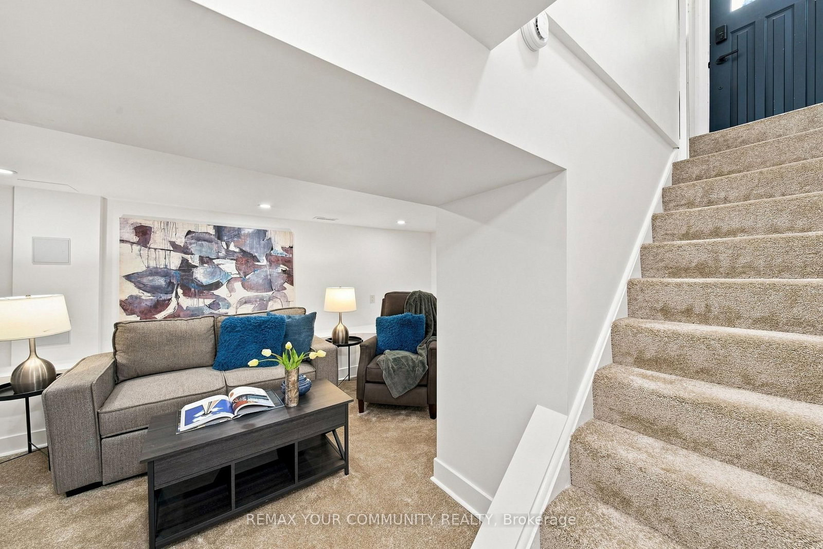 422 Queen Street • Newmarket, ON photo 11
