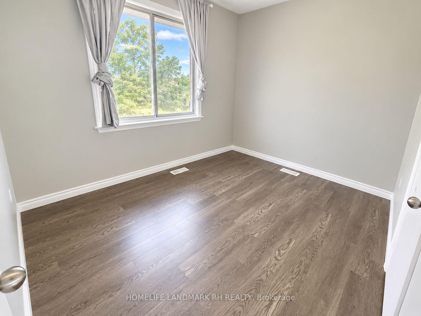 114 Hollingsworth Drive • King, ON photo 15