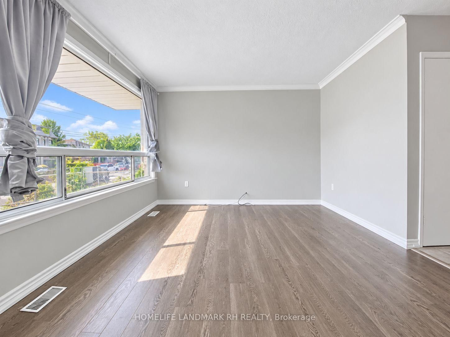 114 Hollingsworth Drive • King, ON photo 9
