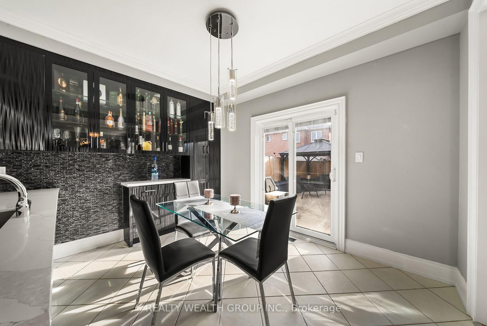 185 Regency View Heights • Vaughan, ON photo 15