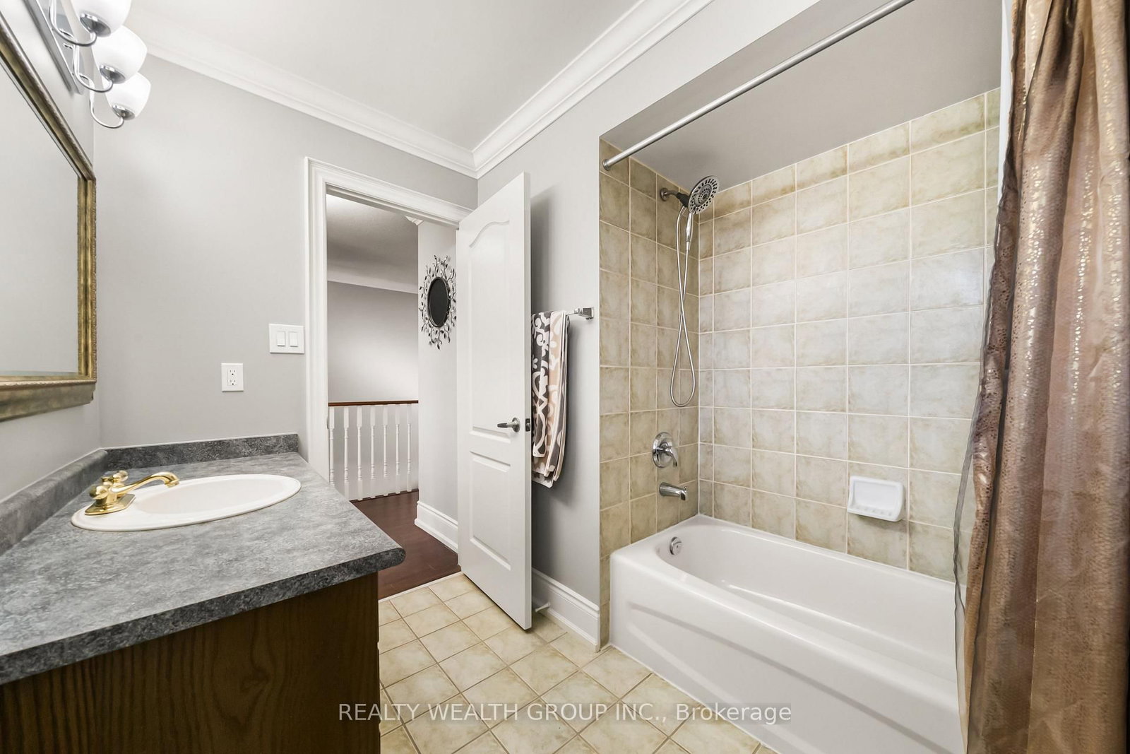 185 Regency View Heights • Vaughan, ON photo 30