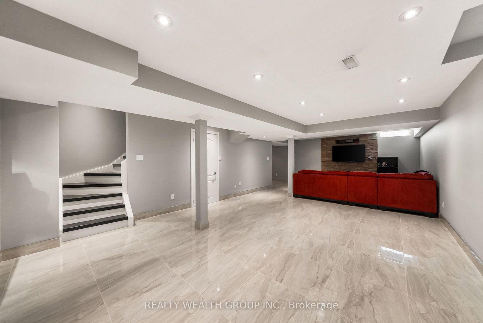 185 Regency View Heights • Vaughan, ON photo 41