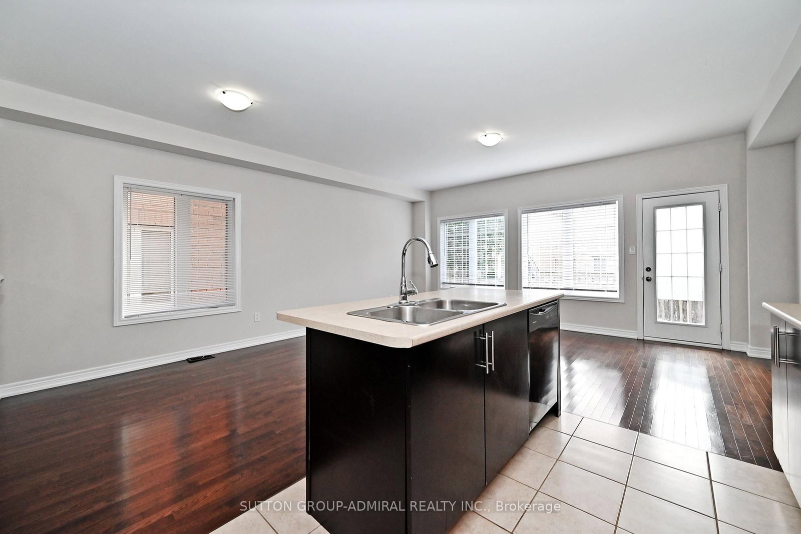 110 Southdown Avenue • Vaughan, ON photo 15