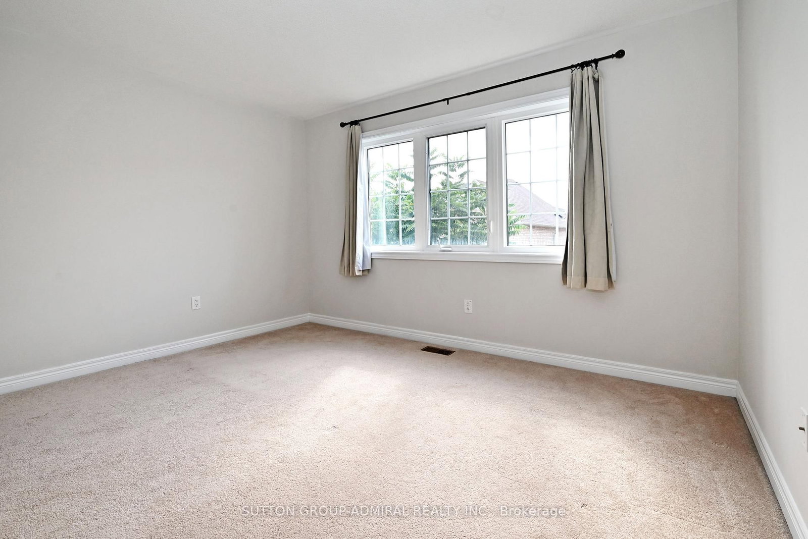 110 Southdown Avenue • Vaughan, ON photo 23