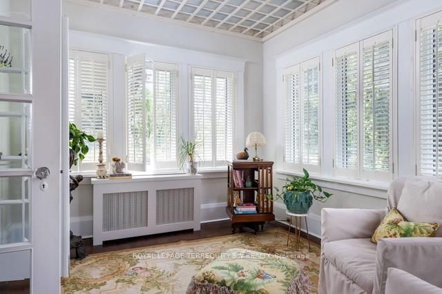 41 Kennedy Street W • Aurora, ON photo 11