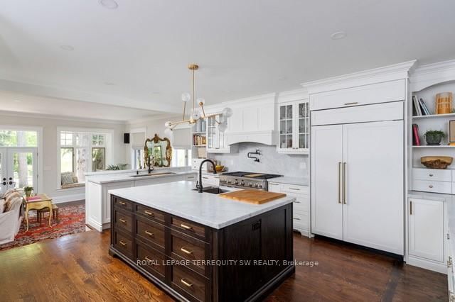 41 Kennedy Street W • Aurora, ON photo 15