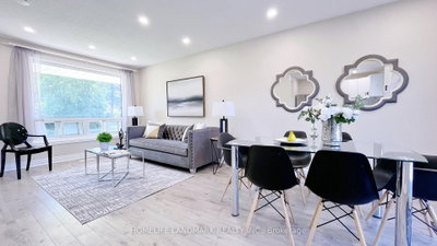 5 Johnson Road • Aurora, ON photo 3