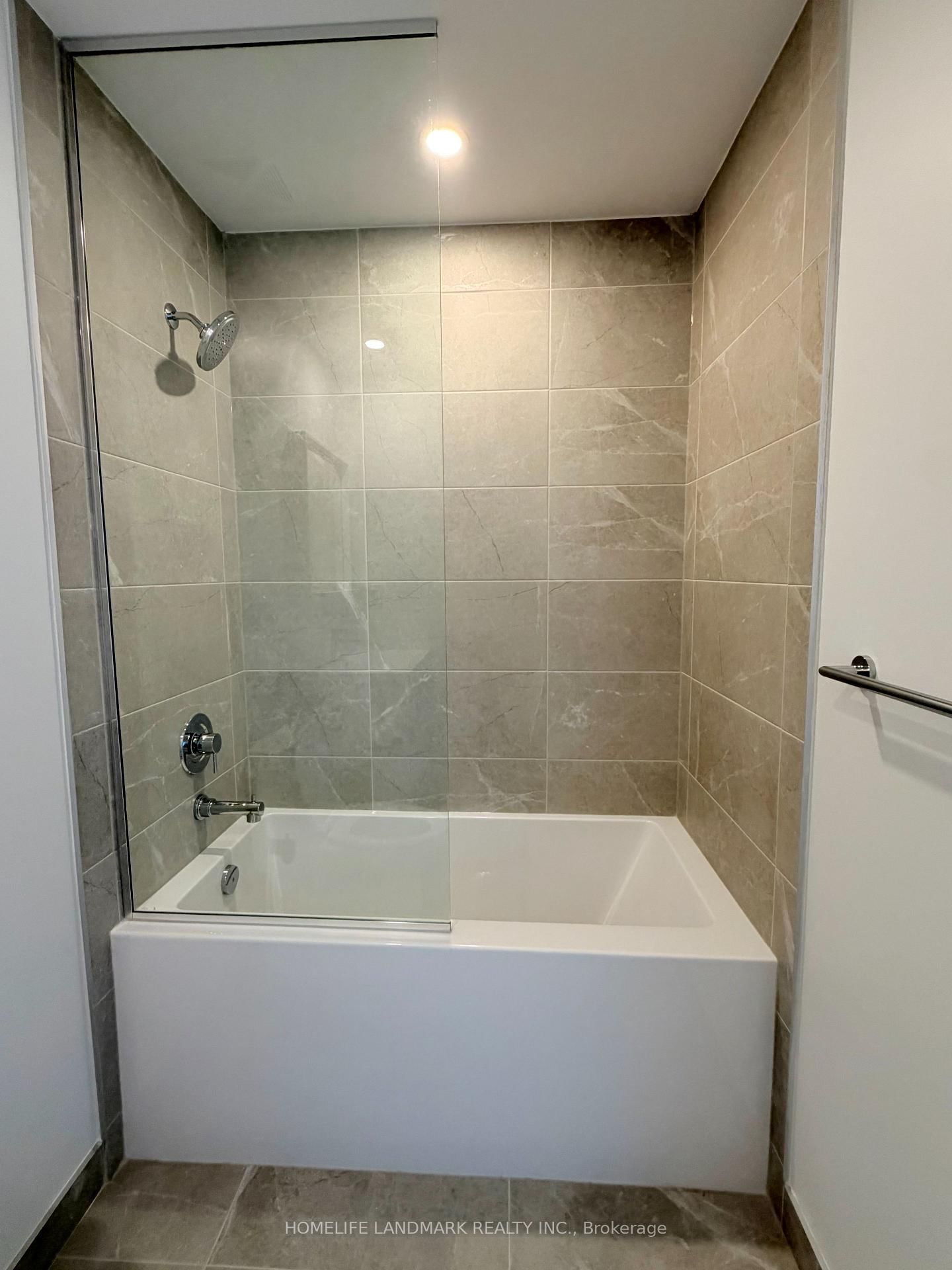 1410-5 Meadowdale Rd, Vaughan, view 7