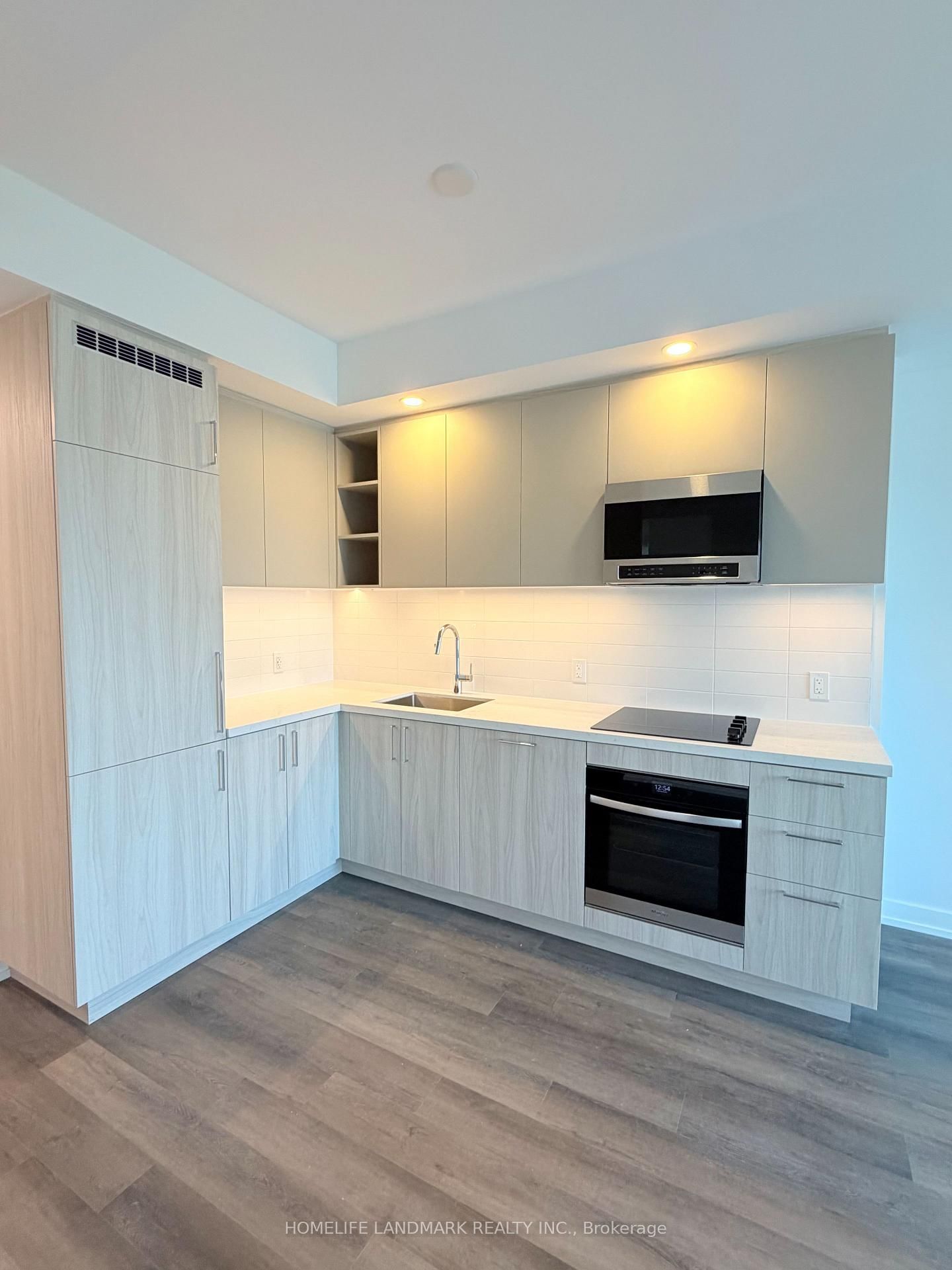 1410-5 Meadowdale Rd, Vaughan, view 8