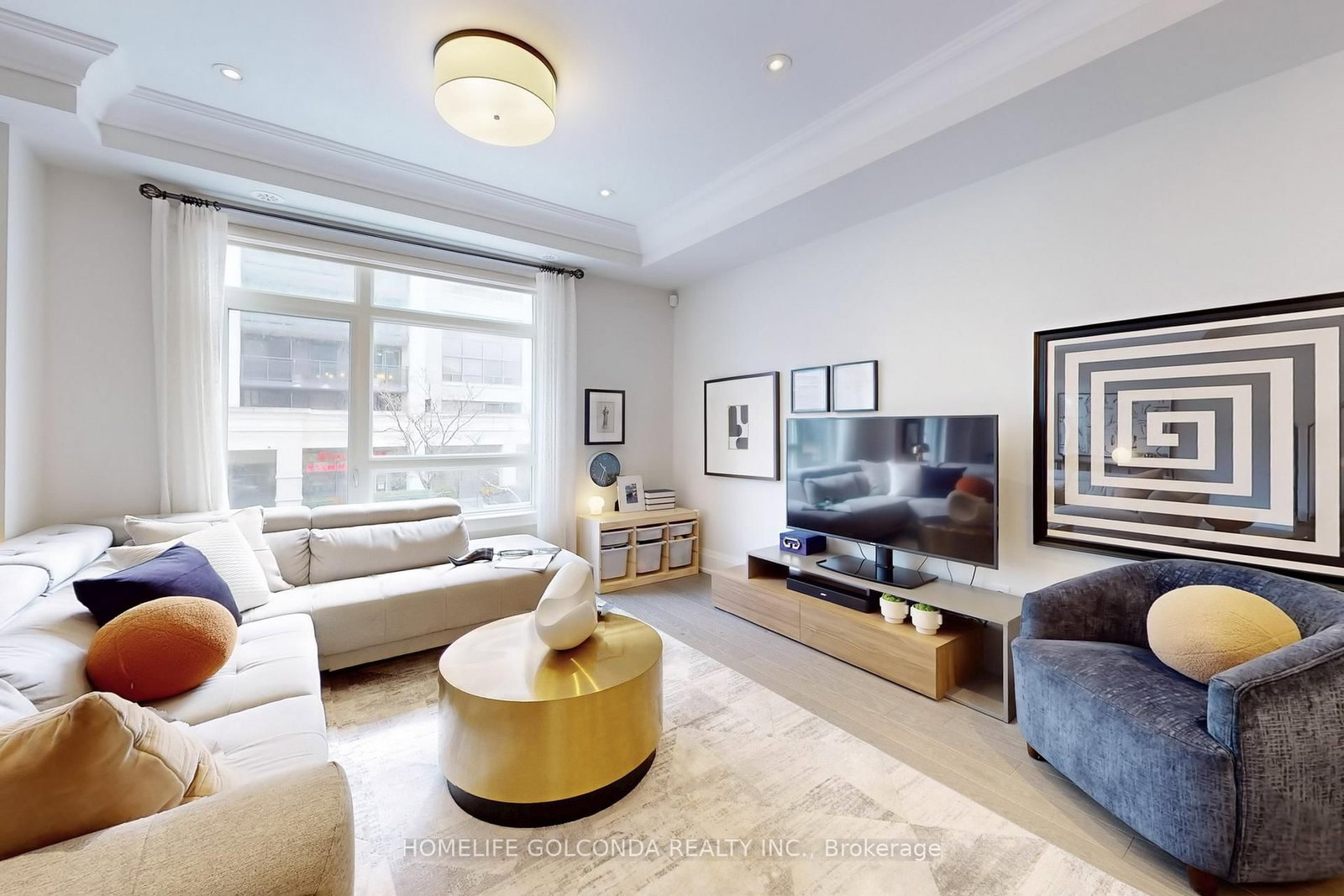 54 Saddlecreek Drive • Markham, ON photo 4