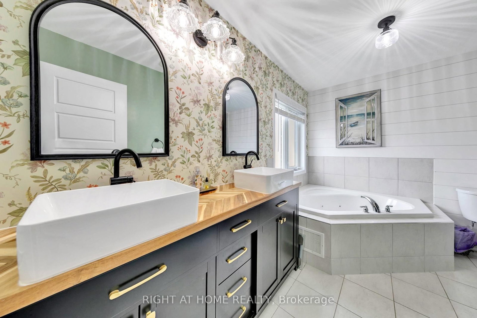 171 Thomas Phillips Drive • Aurora, ON photo 25