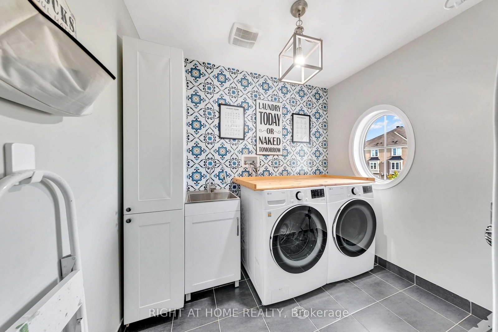171 Thomas Phillips Drive • Aurora, ON photo 27