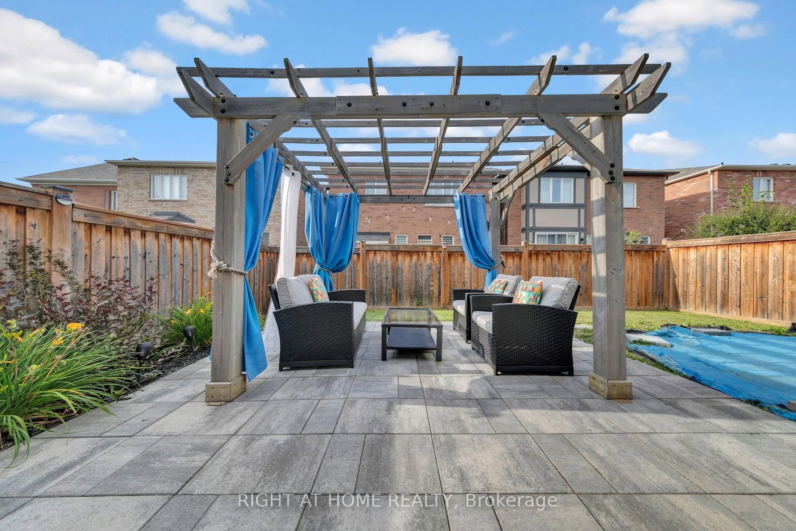 171 Thomas Phillips Drive • Aurora, ON photo 34