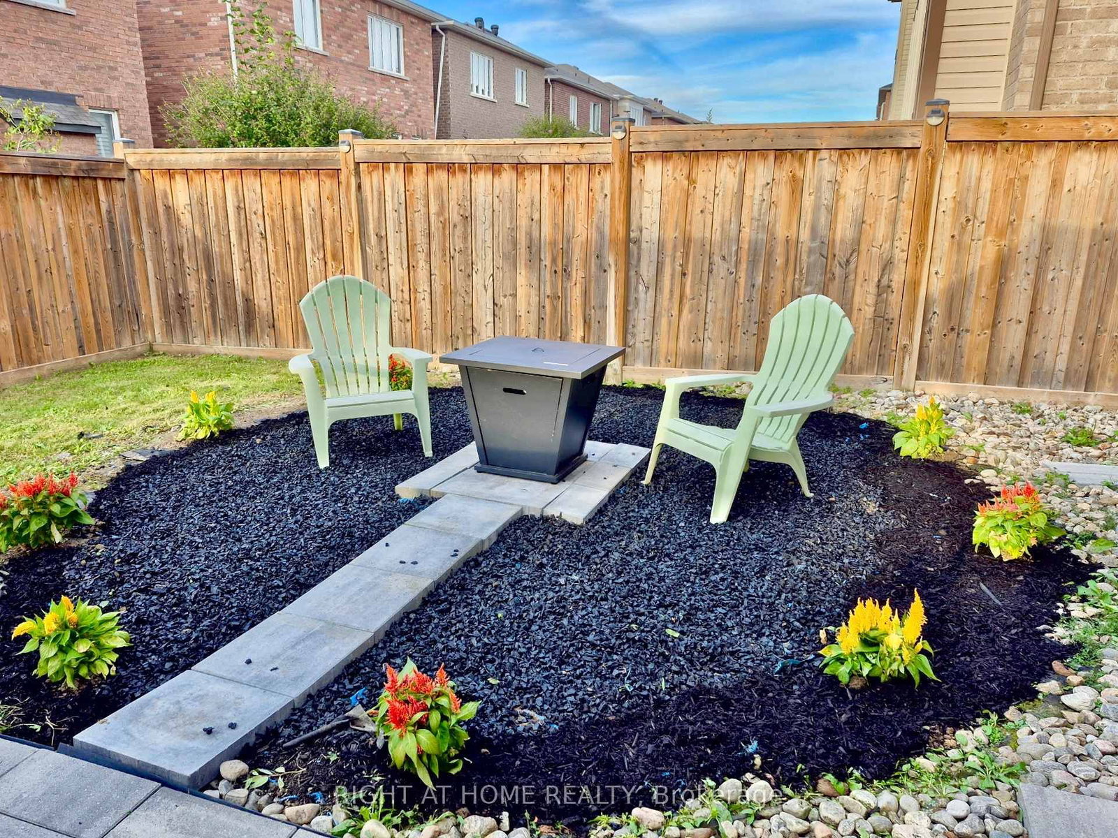 171 Thomas Phillips Drive • Aurora, ON photo 35