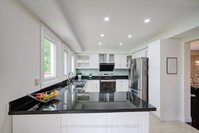 70 Bronte Road • Markham, ON photo 9