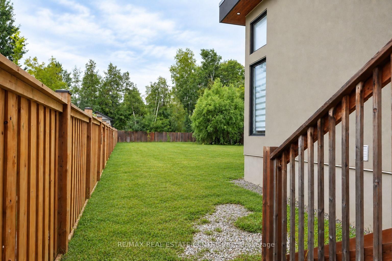 2140 Willard Avenue • Innisfil, ON photo 34
